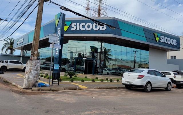 Sicoob anuncia novas oportunidades de trabalho no Oeste da Bahia
