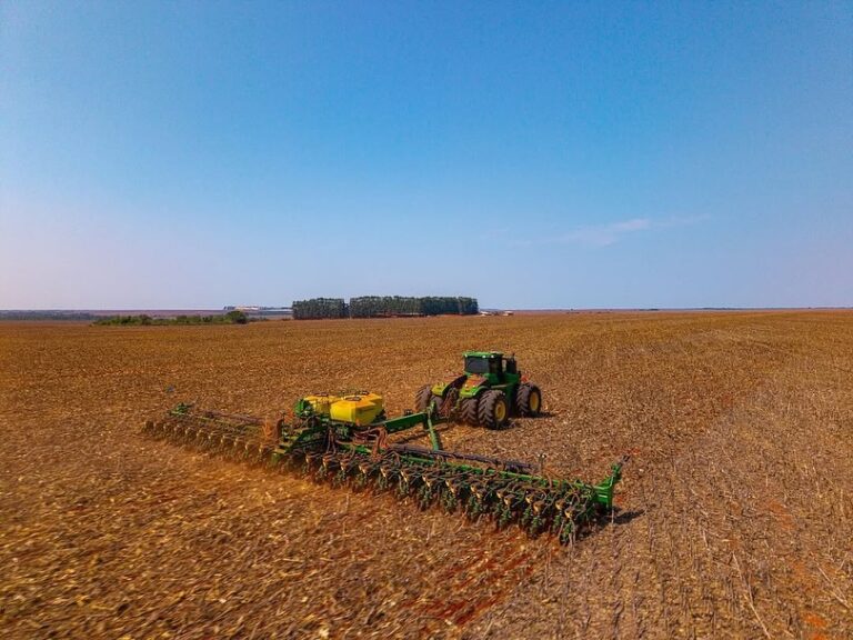 Agricultura avança no Oeste da Bahia apesar das chuvas e desafios operacionais