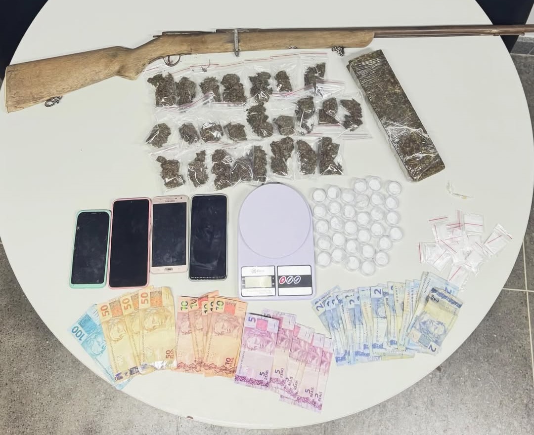 Suspeito é preso por tráfico de drogas em Santa Rita de Cássia