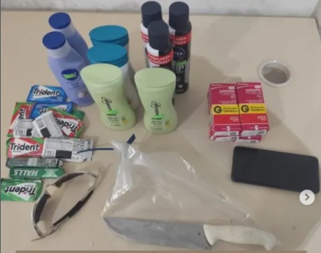 Policiais da 83ª CIPM conduzem suspeito preso por roubo a farmácia em Barreiras, no oeste da Bahia