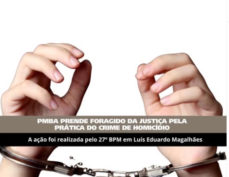 Policiais do 27º BPM durante ocorrência que resultou na prisão de homem com mandado por homicídio em Luís Eduardo Magalhães.