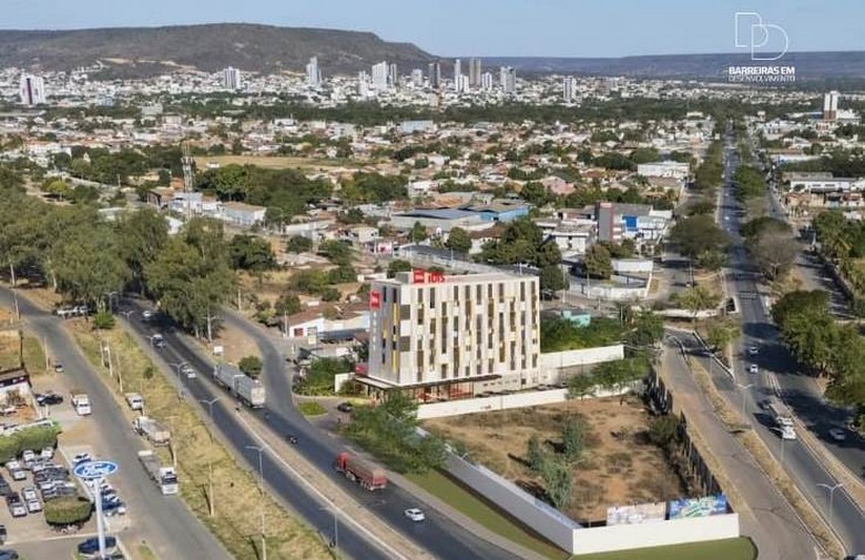 Vista panorâmica da cidade de Barreiras, no Oeste da Bahia, destacando a área urbana e principais avenidas
