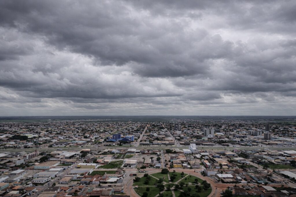 Mapa do Inmet destaca alerta de chuvas intensas para municípios do Oeste Baiano e Vale do São Francisco