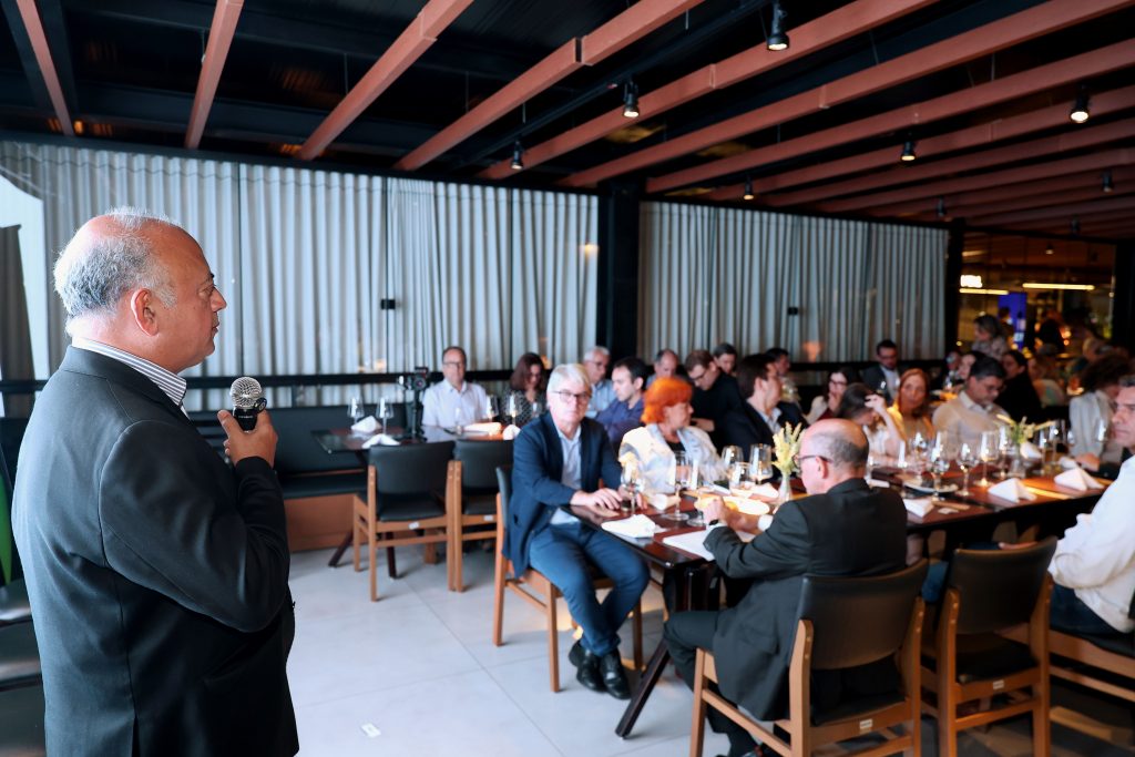 Presidente da FIEB, Carlos Henrique Passos, durante encontro da Agenda da Indústria com empresários e lideranças do setor produtivo no oeste da Bahia.