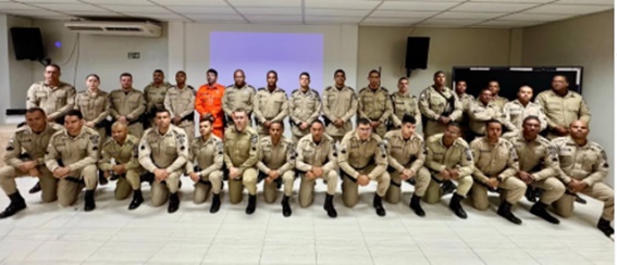 Policiais militares durante solenidade de formatura do curso de motociclista policial em Luís Eduardo Magalhães