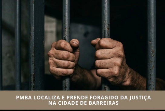 Policiais militares durante ação que resultou no cumprimento de mandado de prisão no bairro Morada da Lua, em Barreiras, no oeste da Bahia.