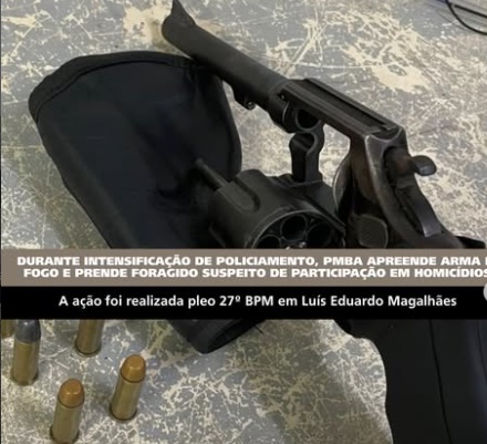 Polícia Militar durante ação que resultou na prisão de foragido e apreensão de arma em Luís Eduardo Magalhães