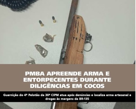 Materiais apreendidos pela Polícia Militar em Cocos, incluindo arma artesanal calibre .22, munições e porções de maconha durante ação policial.