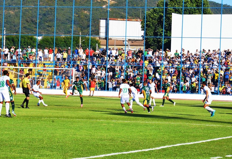 barreiras-fc-vence-feira-fc-no-geraldao-e-segue-invicto-no-baianao-serie-b-2026 – oeste-notícia