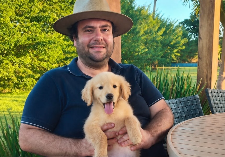 Foto de Gabriel Jabour Ribeiro de Mendonça, desaparecido desde segunda-feira em Luís Eduardo Magalhães. Familiares buscam informações sobre seu paradeiro.