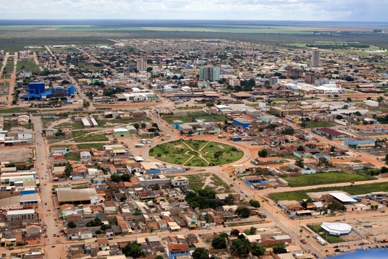 Vista de Luís Eduardo Magalhães, cidade do oeste da Bahia reconhecida como a mais desenvolvida do Nordeste entre municípios de médio porte em ranking nacional.