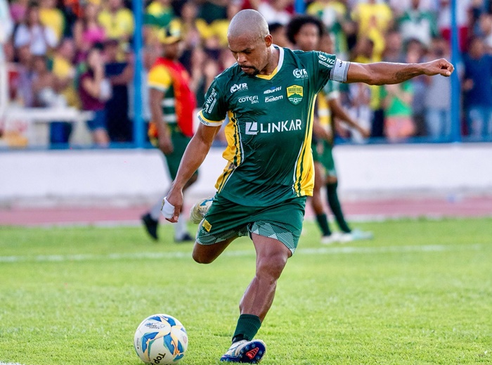 Jogadores do Barreiras FC durante preparação para o confronto contra o SSA FC pela última rodada da primeira fase do Campeonato Baiano Série B 2026.