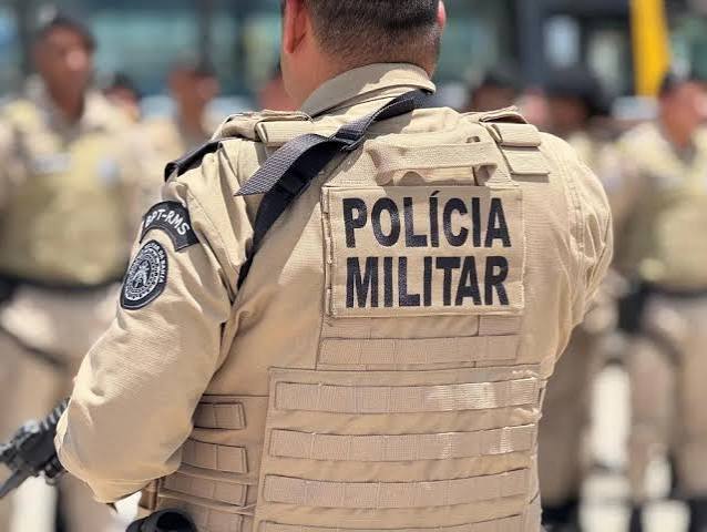 Equipes policiais realizam buscas após confronto que deixou policial militar e uma mulher feridos em Luís Eduardo Magalhães.