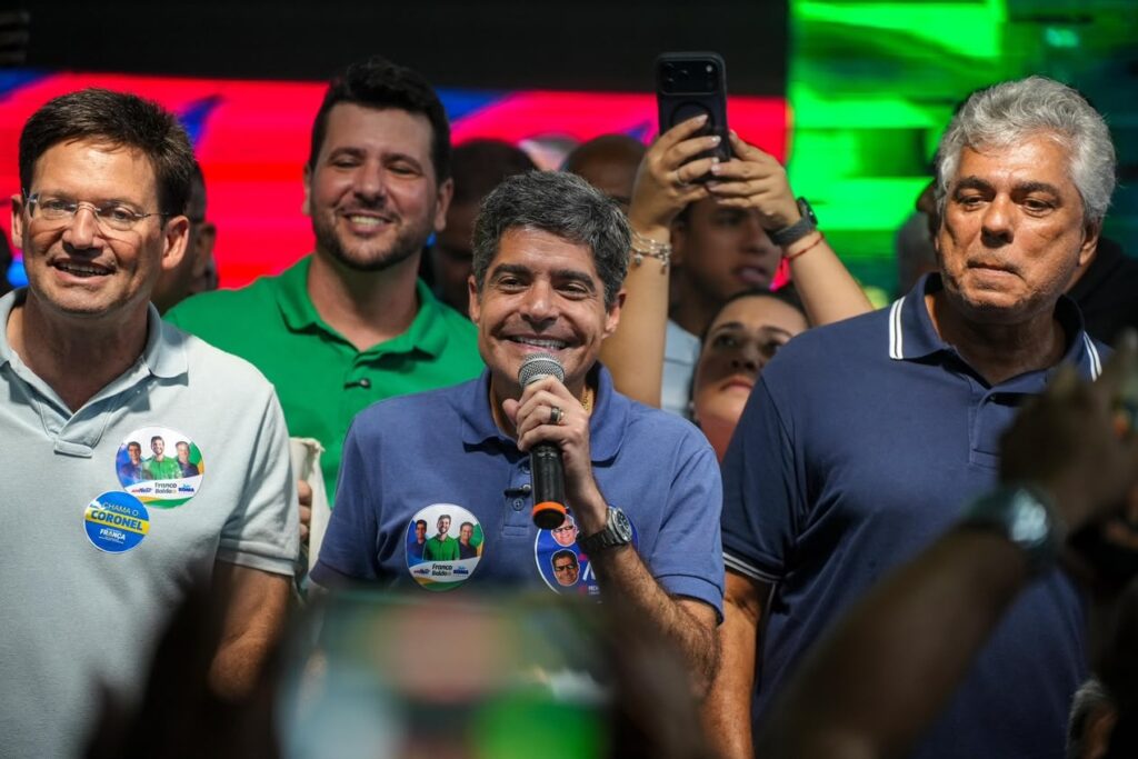 ACM Neto durante pronunciamento sobre os resultados do Ideb 2025 e críticas à educação pública da Bahia