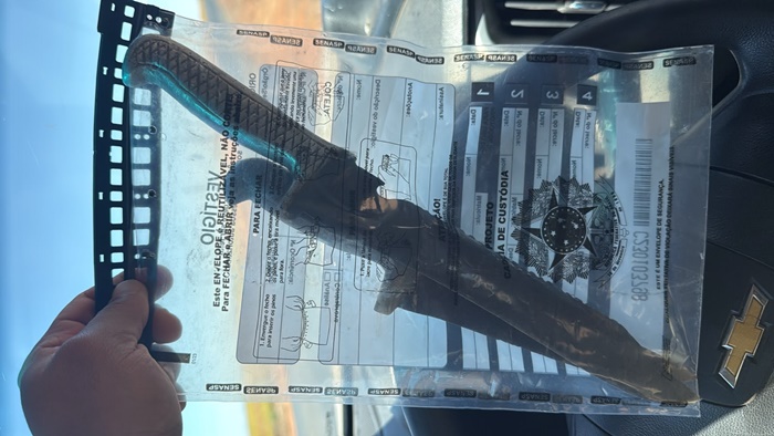 Polícia Militar apreende adolescente que confessou ato infracional análogo a homicídio em São Desidério, no Oeste da Bahia.