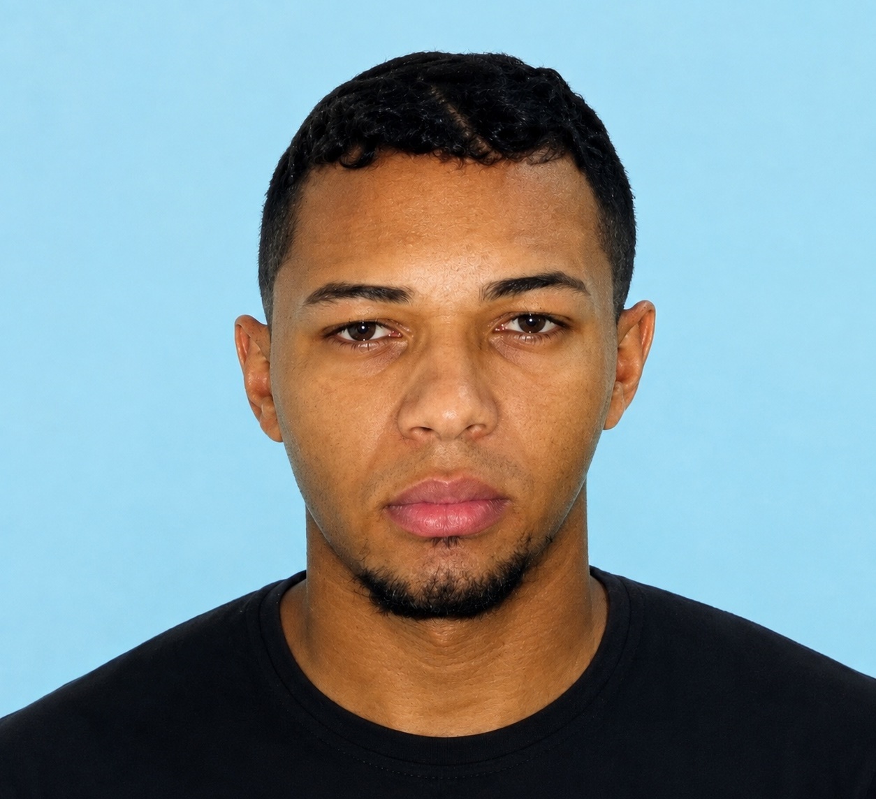 Macsuel Serra dos Santos, de 22 anos, foi identificado como vítima fatal de acidente na BA-459, em Barreiras.