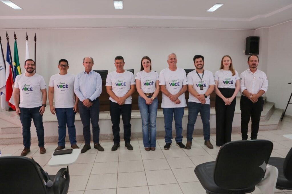 Moisés Schmidt e membros da nova diretoria da Aiba durante Assembleia Geral Ordinária realizada na sede da entidade, em Barreiras, que definiu a gestão para o biênio 2027/2028.