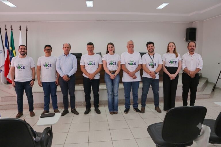 Moisés Schmidt e membros da nova diretoria da Aiba durante Assembleia Geral Ordinária realizada na sede da entidade, em Barreiras, que definiu a gestão para o biênio 2027/2028.