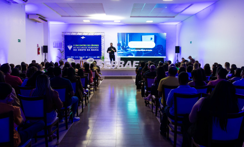 Profissionais participam do V Encontro de Líderes de Recursos Humanos do Oeste da Bahia, promovido pelo Sebrae.