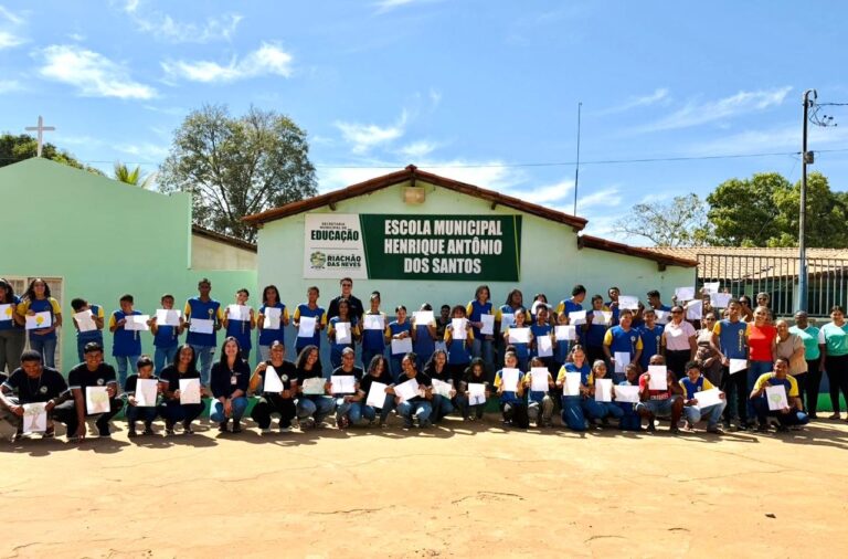 Estudantes de escolas públicas do Oeste da Bahia participam de atividades do Projeto Cerrado Vivo, promovido pela Abapa.