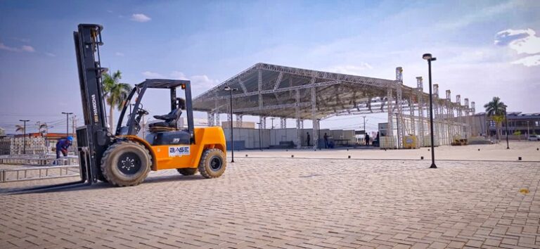 ExpoLEM 2026 reúne empresas de diversos segmentos durante feira de negócios em Luís Eduardo Magalhães, no oeste da Bahia.