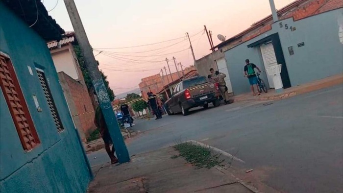 Área do bairro Santa Luzia, em Barreiras, onde um homem foi morto a tiros durante a madrugada.