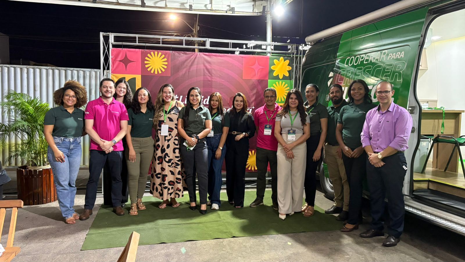 Empreendedoras participam da Liquida da Empreendedora em Luís Eduardo Magalhães, evento que valorizou negócios locais e o empreendedorismo feminino.