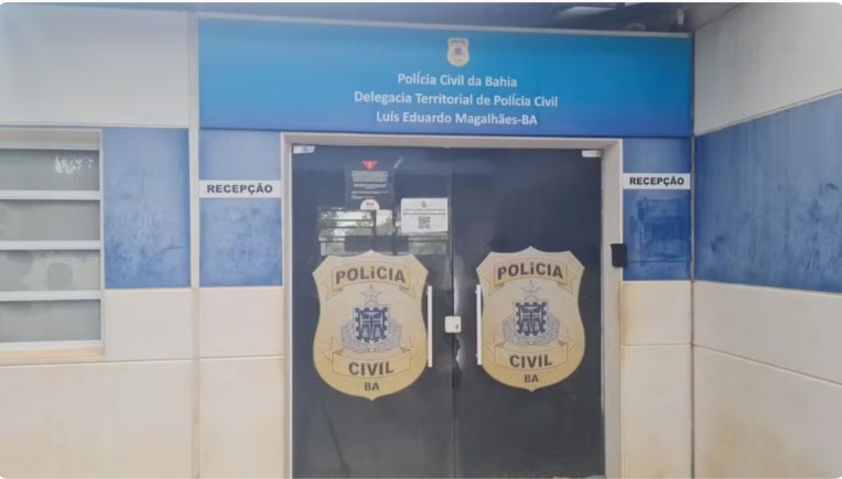 Imagem relacionada à investigação que apura a prisão de um perito criminal suspeito de importunação sexual e de filmar, sem autorização, a nudez de uma colega de trabalho em Luís Eduardo Magalhães, no oeste da Bahia.