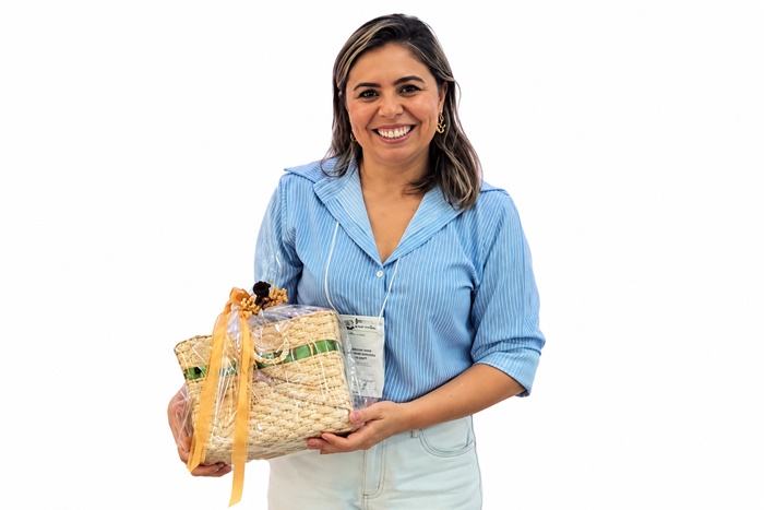 Professores da UFOB apresentam projetos de nanobioestimulantes para cultivo de milho e sorgo premiados em congresso nacional.