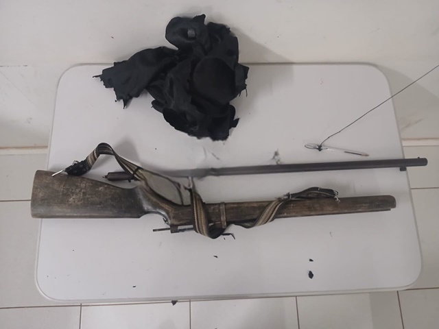 Atendimento do SAMU após homem ser atingido por disparo acidental de espingarda em Luís Eduardo Magalhães, na Bahia.
